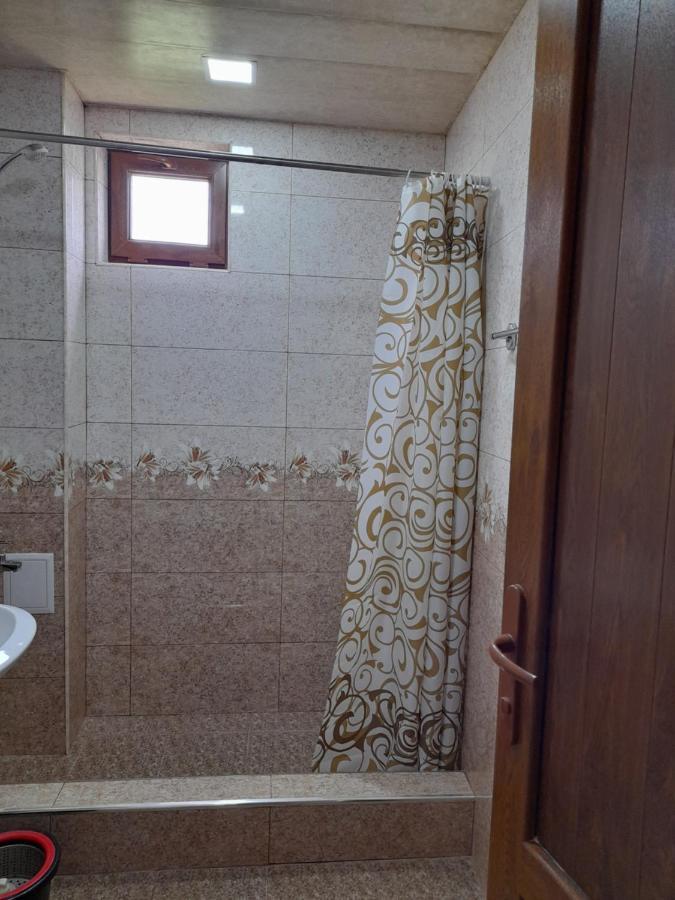 Alexmila Bed & Breakfast Tat'ev Bagian luar foto